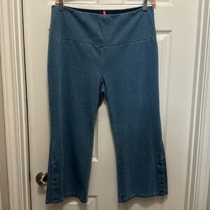 Ruby Ribbon Jean Capri